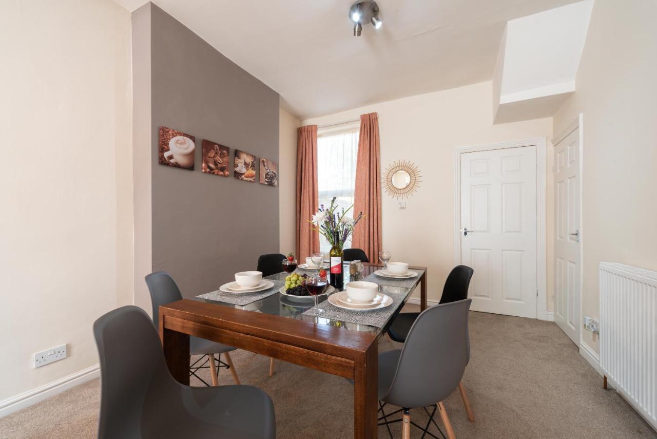 3 Bedroom-5 Beds Newland Ave King'S Palace Leisure-Contractor-Heart Of Hull Amenities Kingston upon Hull ภายนอก รูปภาพ