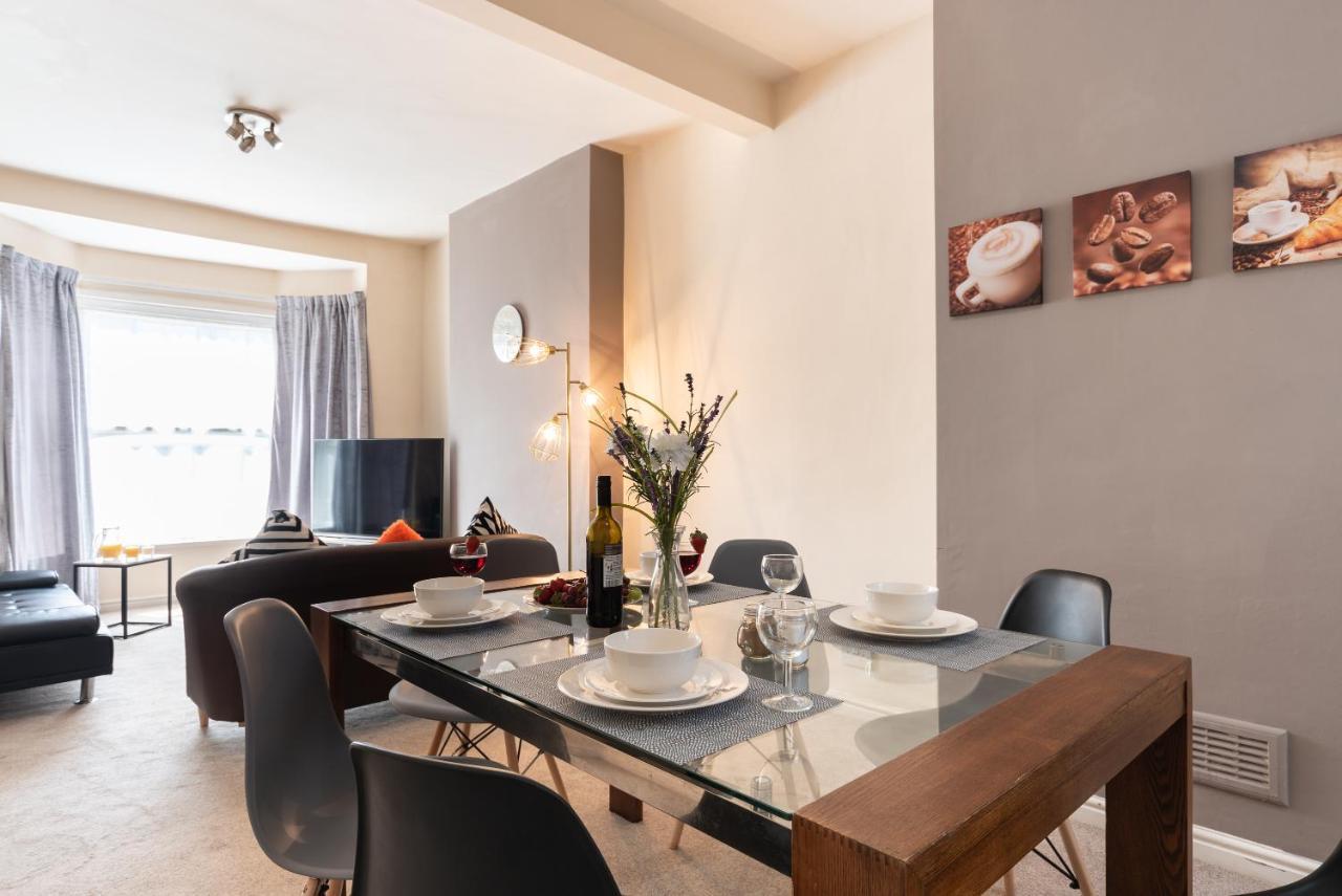 3 Bedroom-5 Beds Newland Ave King'S Palace Leisure-Contractor-Heart Of Hull Amenities Kingston upon Hull ภายนอก รูปภาพ